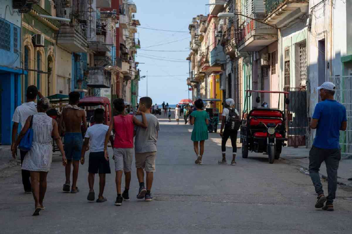 Trump asegura que Estados Unidos tomará el control de Cuba “casi de inmediato”