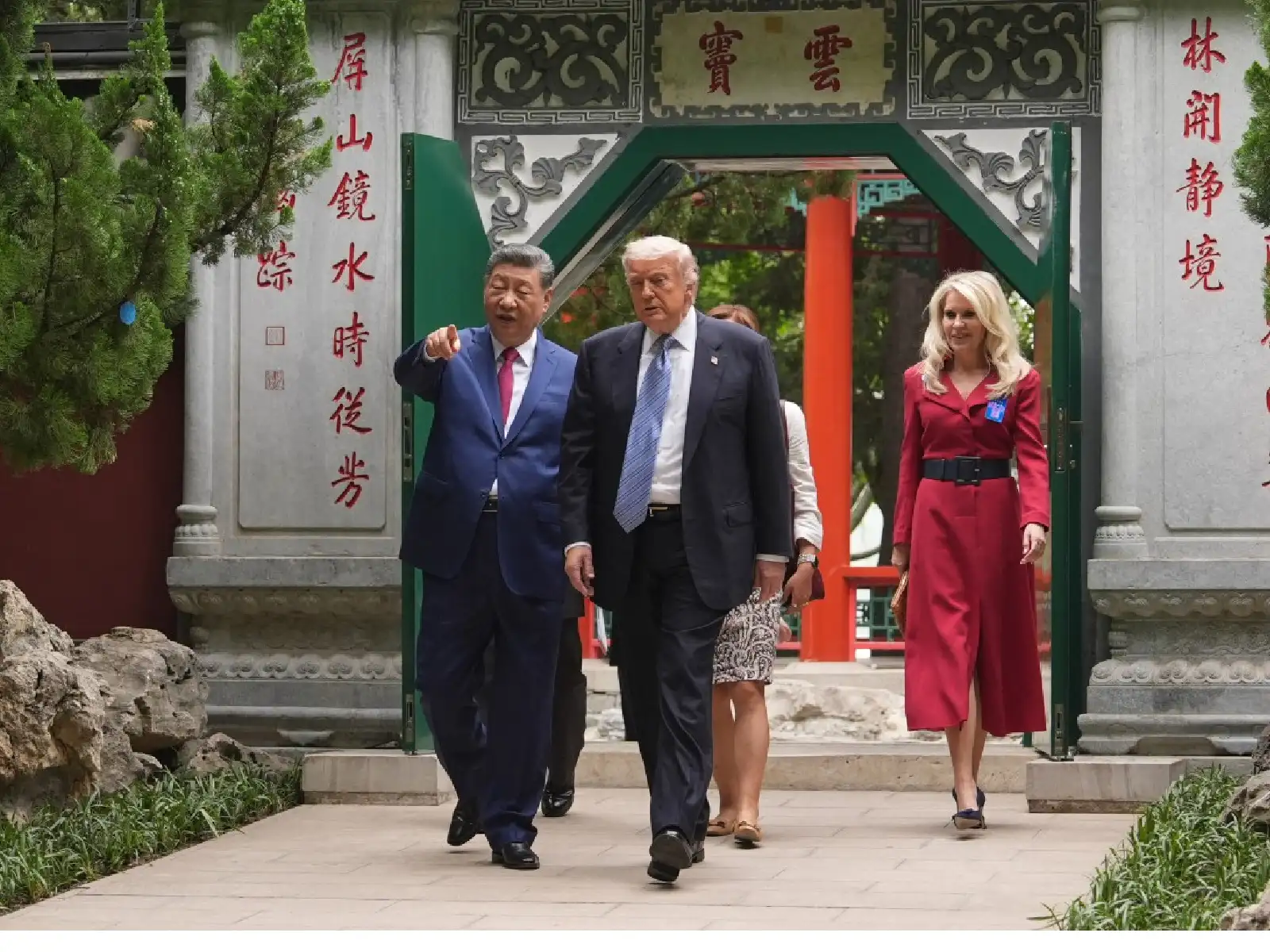 Trump presume acuerdos comerciales “fantásticos” con Xi Jinping durante segunda jornada de conversaciones