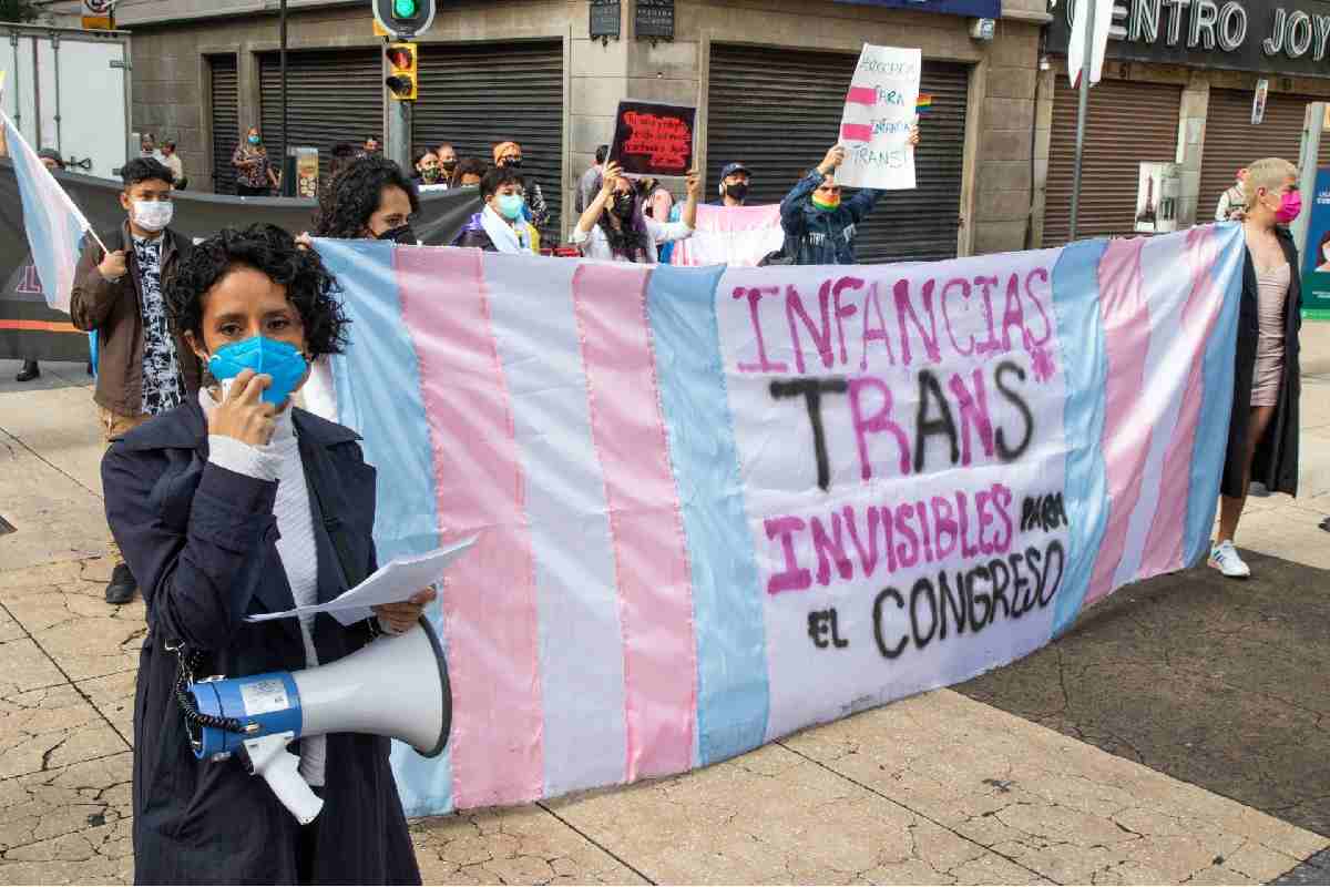 "La identidad no es un debate": critican en Puebla a Armenta por plantear consulta sobre derechos de infancias trans