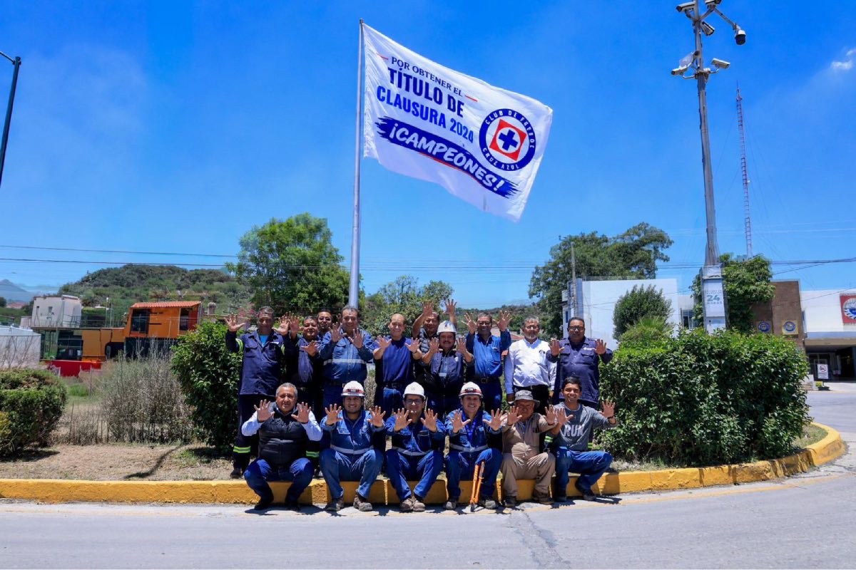 Venta ilegal de los derechos comerciales del Cruz Azul Futbol Club y desvío de dinero procedente de la compra-venta de jugadores, entre las acusaciones