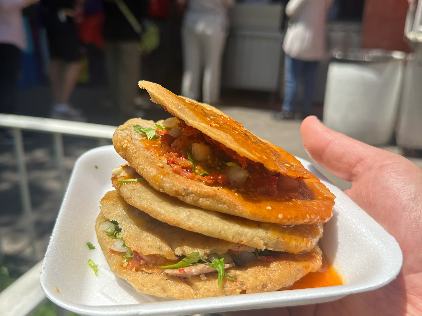 puestos de comida callejera cerca Estadio Azteca
