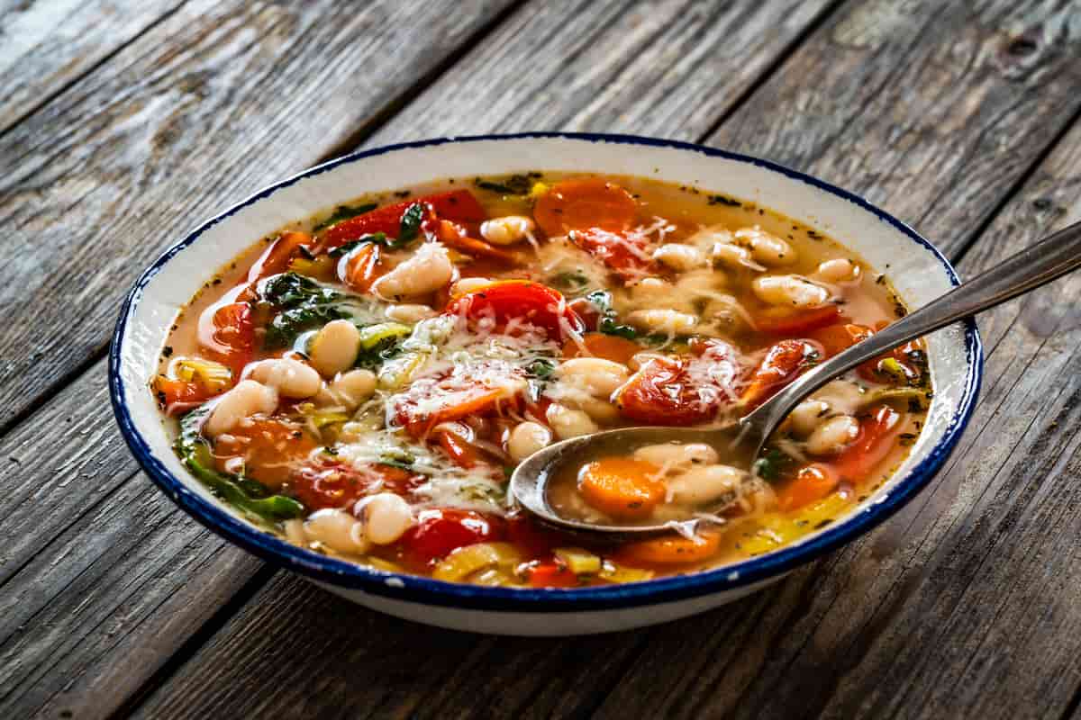 receta de sopa de habas