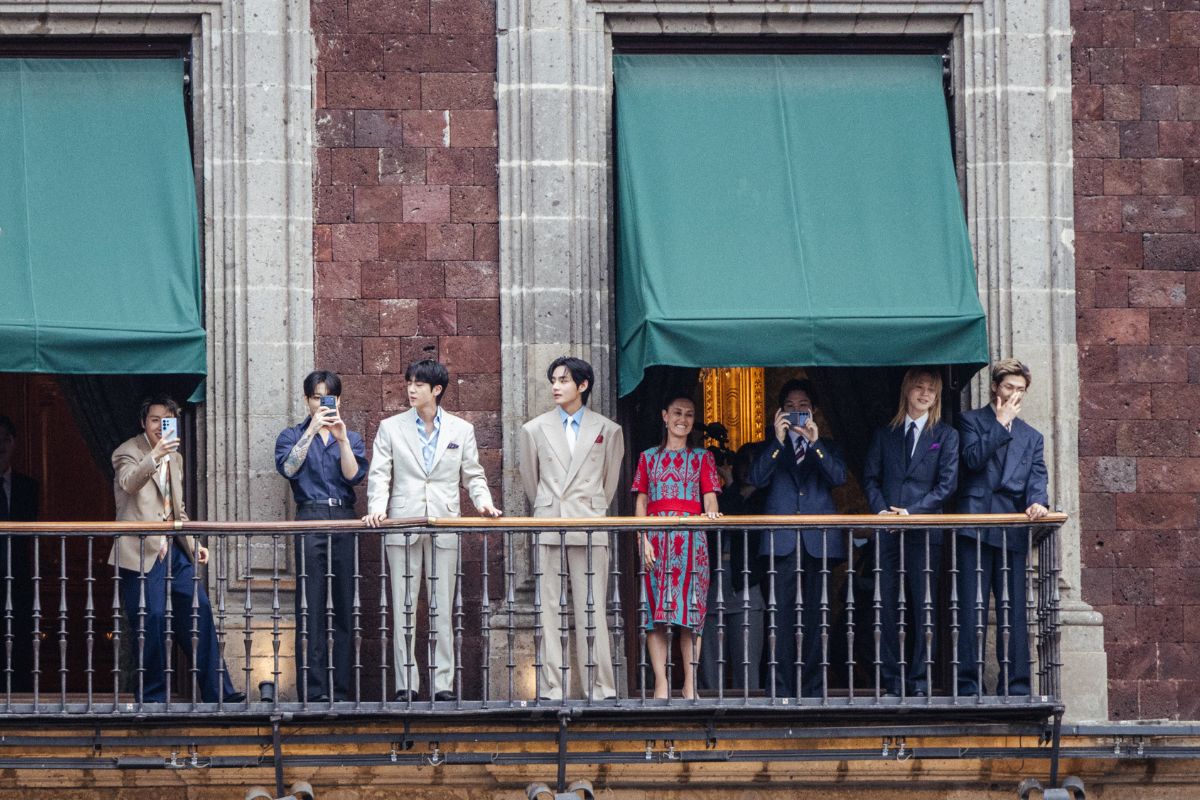 Y se les hizo ver a BTS en el Zócalo