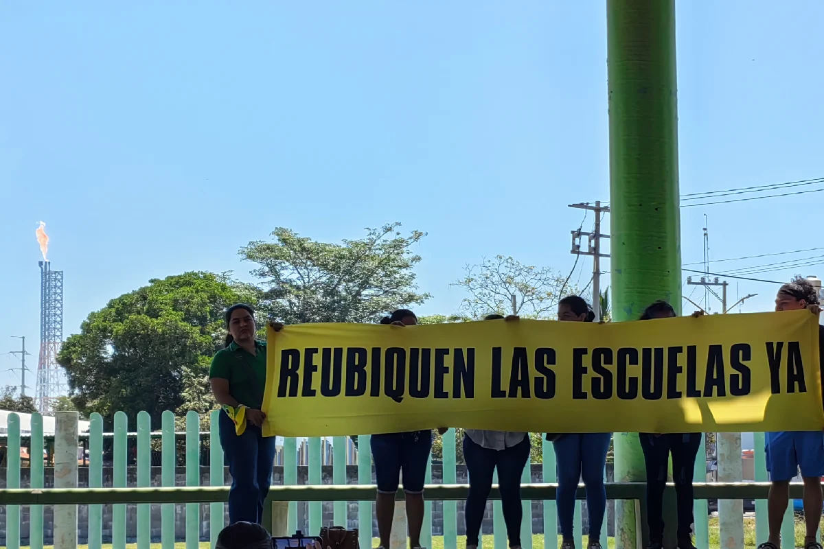 escuelas dos bocas