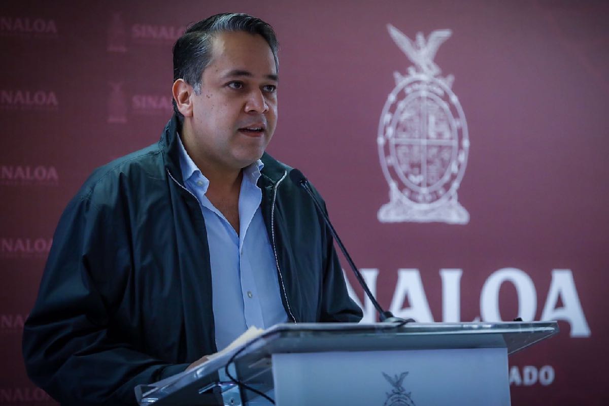 El exsecretario de Finanzas de Rocha Moya entregó 3.6 mdp a su socio para pavimentar cinco calles