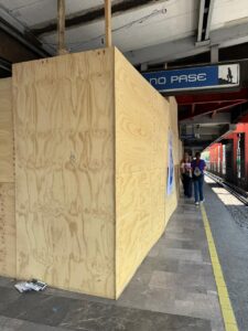 Línea 2 del Metro: de día y de noche, obras de remodelación afectan la movilidad de personas usuarias