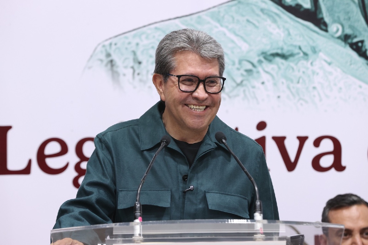 Ricardo Monreal encargado iniciativas