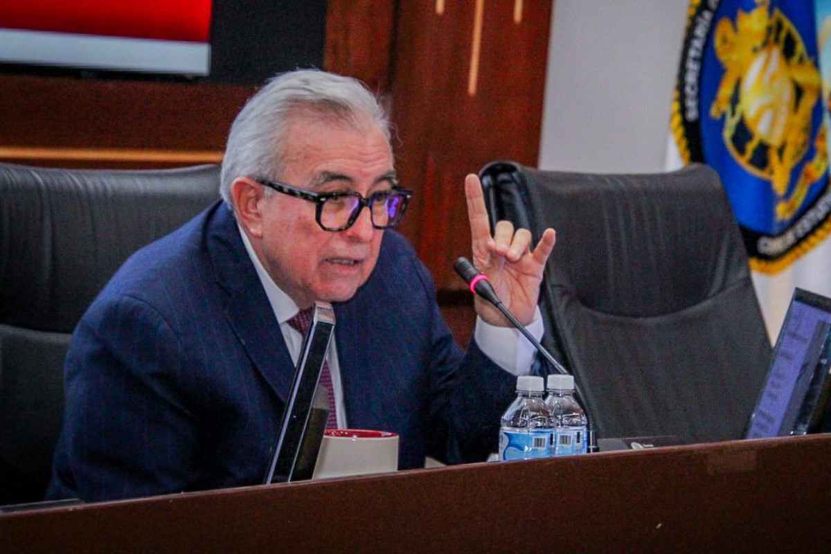 Organizaciones ciudadanas de Sinaloa exigen indagar a fondo acusaciones contra Rocha Moya