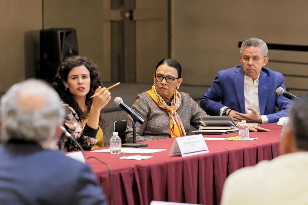 Jubilados de CFE y Pemex inconformes por recorte a “pensiones doradas” dialogan con Gobernación y Consejería Jurídica