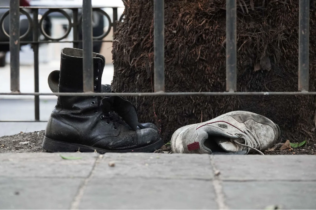 "Tenemos que estar alerta para correr": poblaciones callejeras denuncian acciones de limpieza social por el Mundial