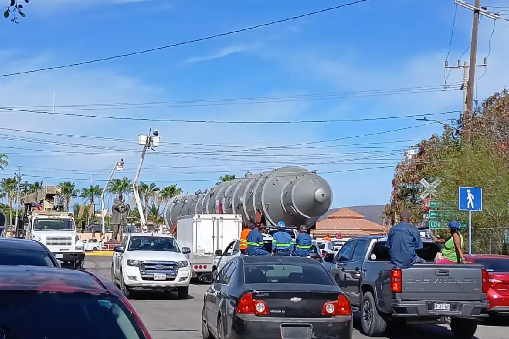 Arribo de equipos para planta de amoniaco reaviva protestas en Topolobampo y Ohuira, Sinaloa