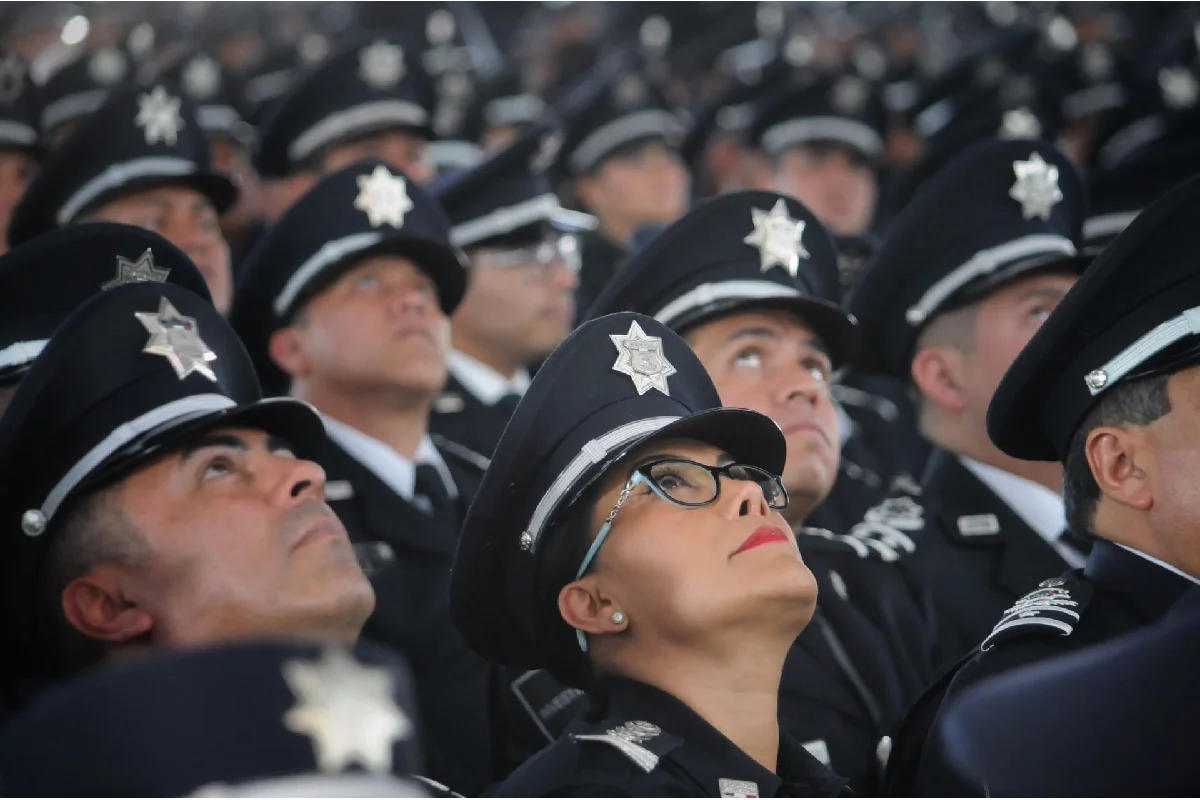 Inhabilitan a dos exmandos de la Policía Federal hasta por 20 años por desvío de recursos; les imponen sanciones por 65 mdd