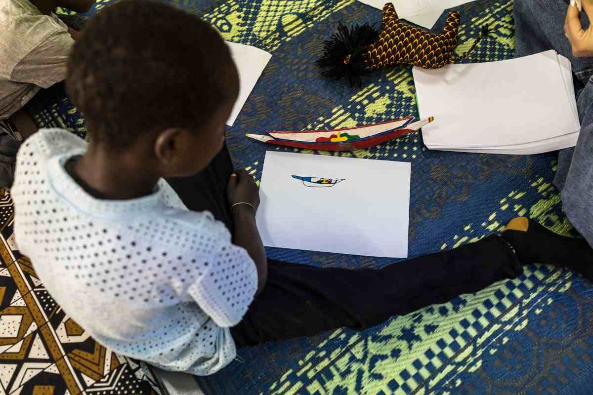 El silencioso duelo de los hijos de migrantes senegaleses desaparecidos en el mar