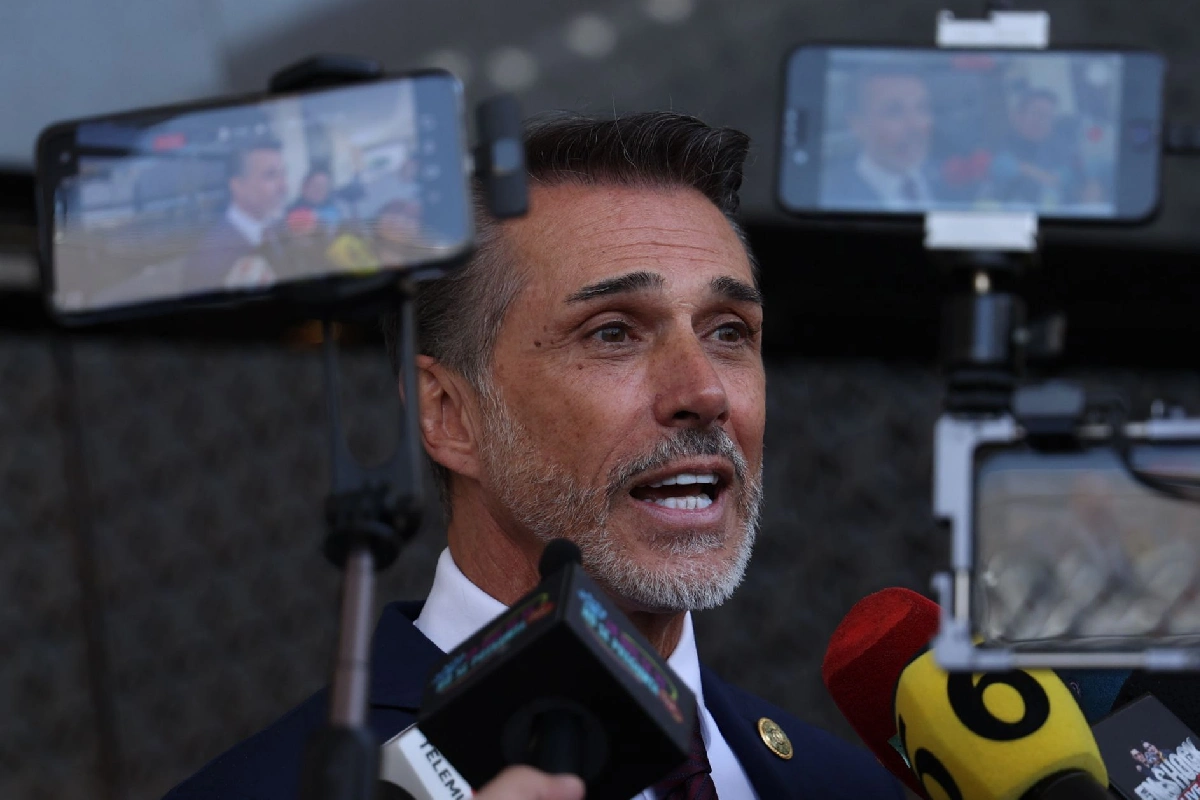 “Hubo maltrato y rudeza innecesaria”, dice Sergio Mayer tras renunciar a Morena