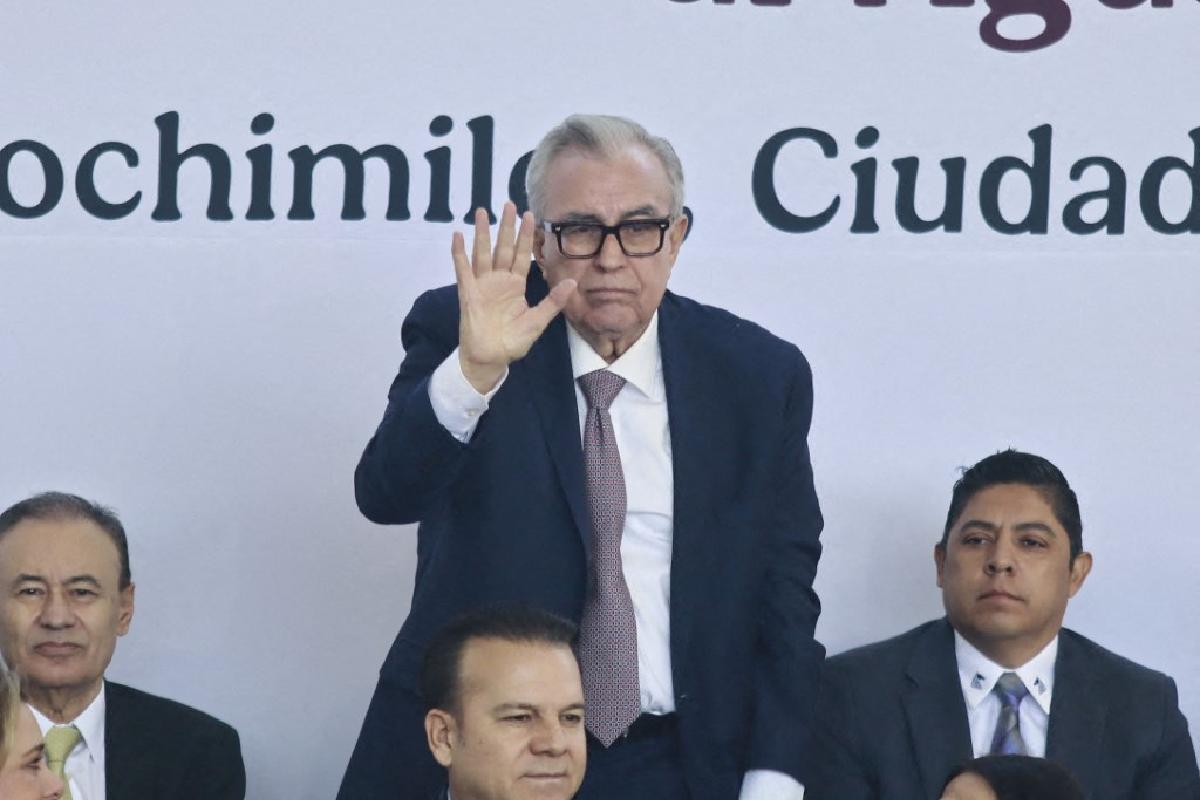 Sheinbaum acusa a la oposición de buscar intervención de EU por el caso Rocha Moya
