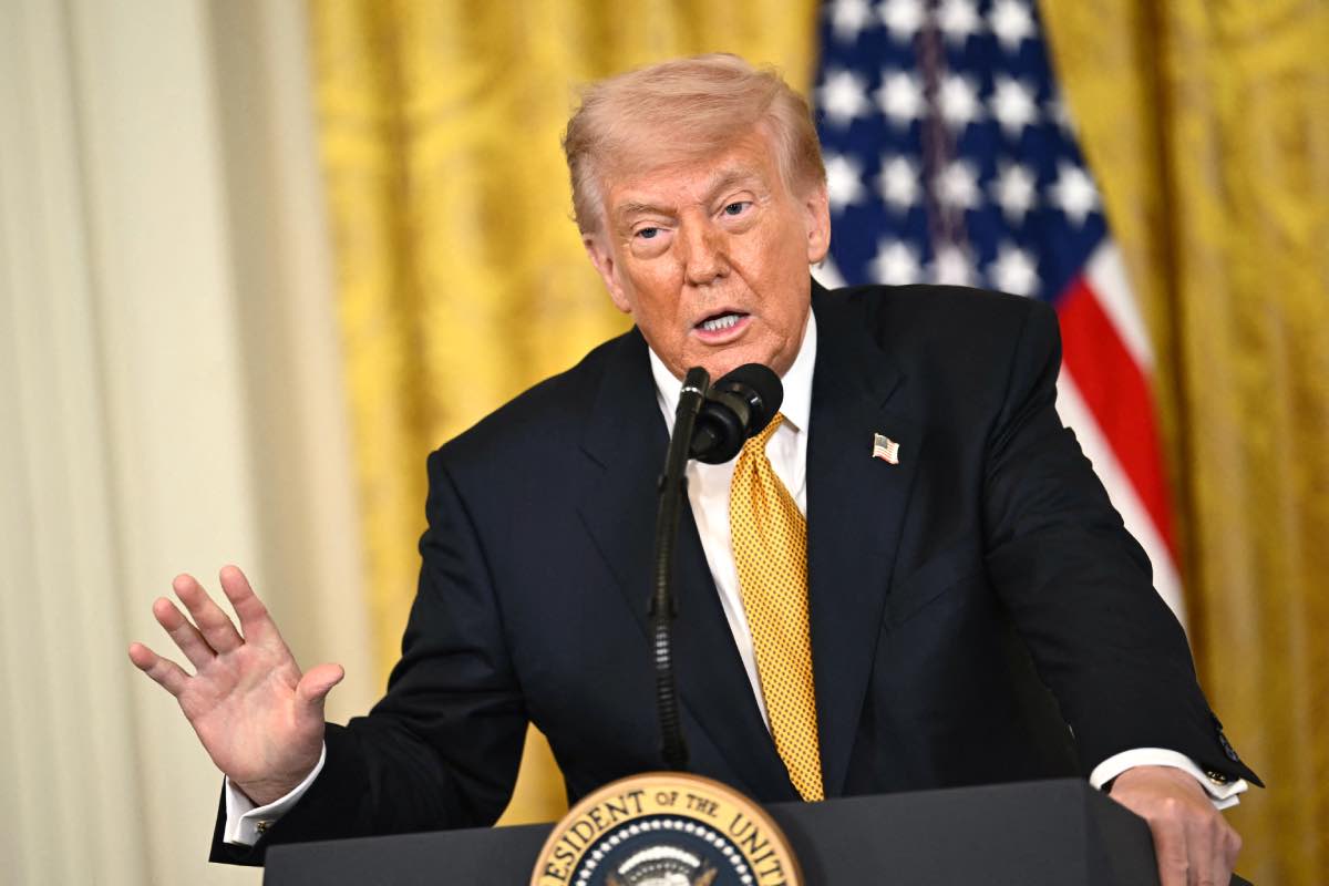 Trump mantiene presión sobre México por crimen organizado; EU no descarta intervenir 