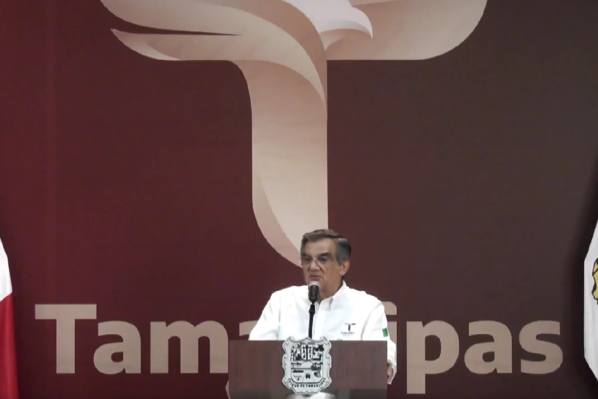 Américo Villarreal en conferencia de prensa negando investigaciones de EU