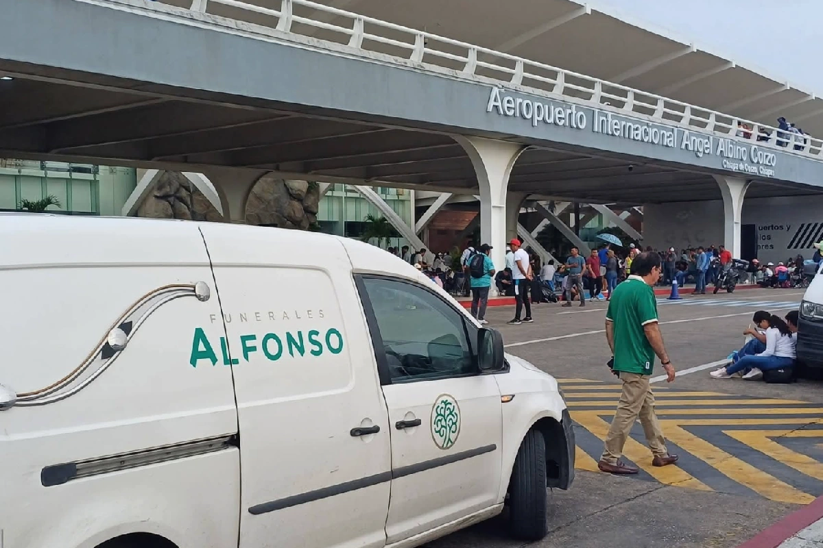 CNTE hoy: bloquean aeropuertos en Oaxaca y Chiapas; toman garita de Otay en Baja California