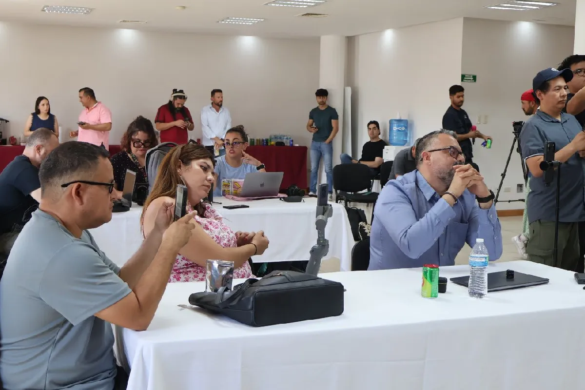 Cancelan visa de líder de Morena en Chihuahua; dice que fue por infracción de tránsito