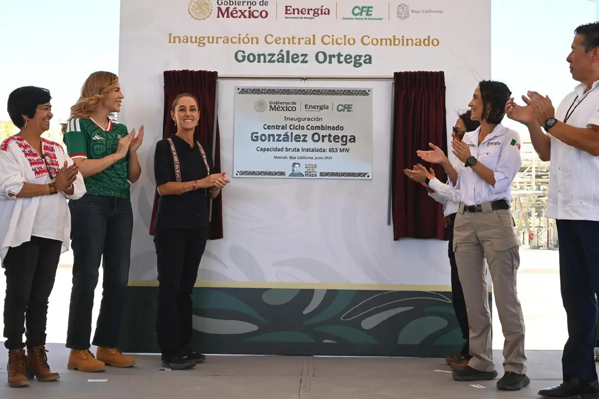 Inauguración de la central de ciclo combinado en Mexicali