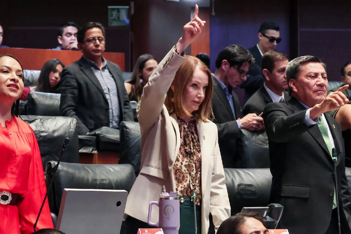 De presidenta del Senado a secretaria de las Mujeres: quién es Laura Itzel Castillo