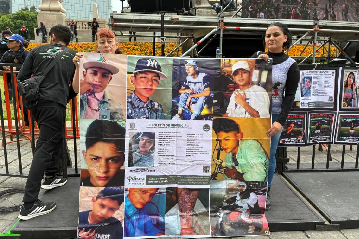 Estamos-actuando-desde-el-corazon_-buscadoras-protestan-en-CDMX-previo-al-partido-de-Mexico.webp