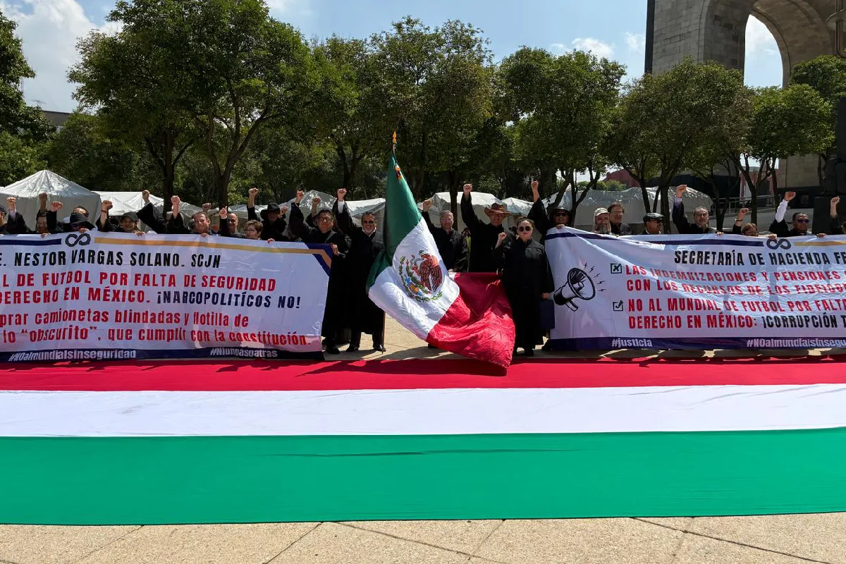 Gobernación recibe a jueces y magistrados cesados tras reforma judicial; revisarán demandas