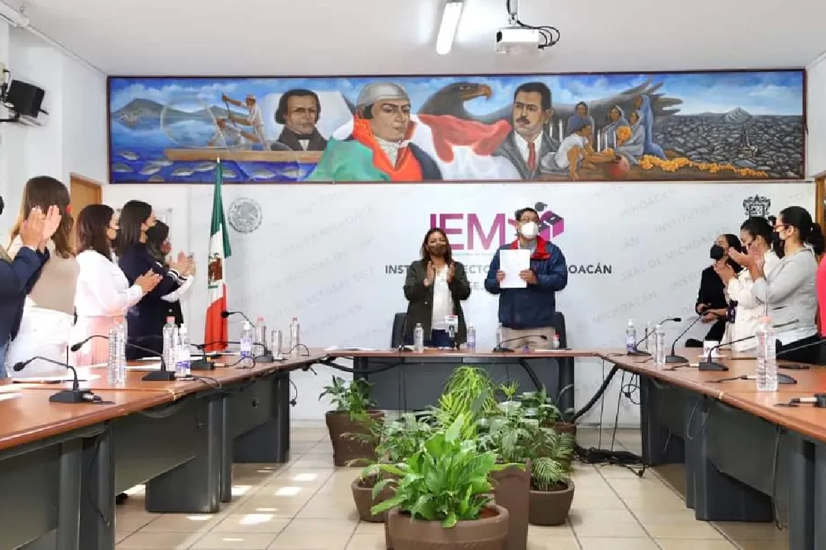 INE separa a cinco consejeros electorales en Michoacán; gobernador dice que medida es desproporcionada