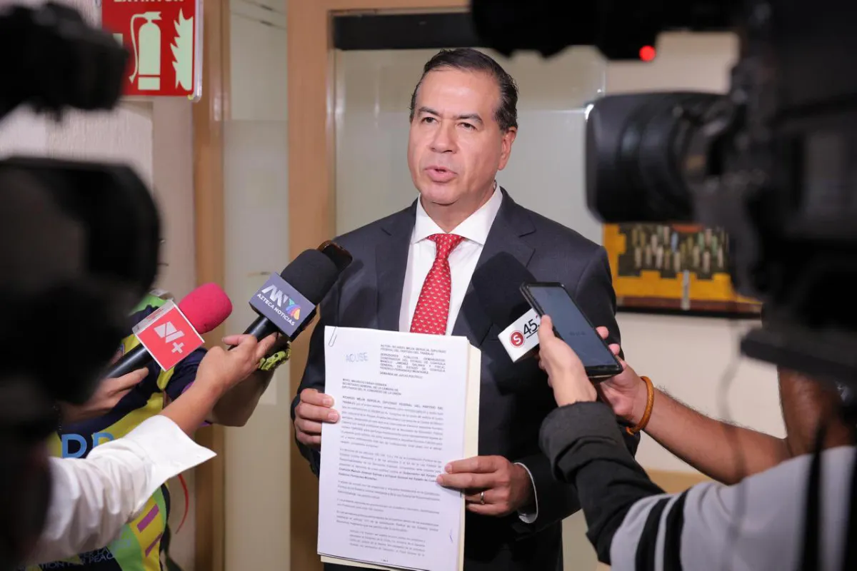 Mejía Berdeja presenta demanda de juicio político contra gobernador de Coahuila por presuntas irregularidades en las elecciones