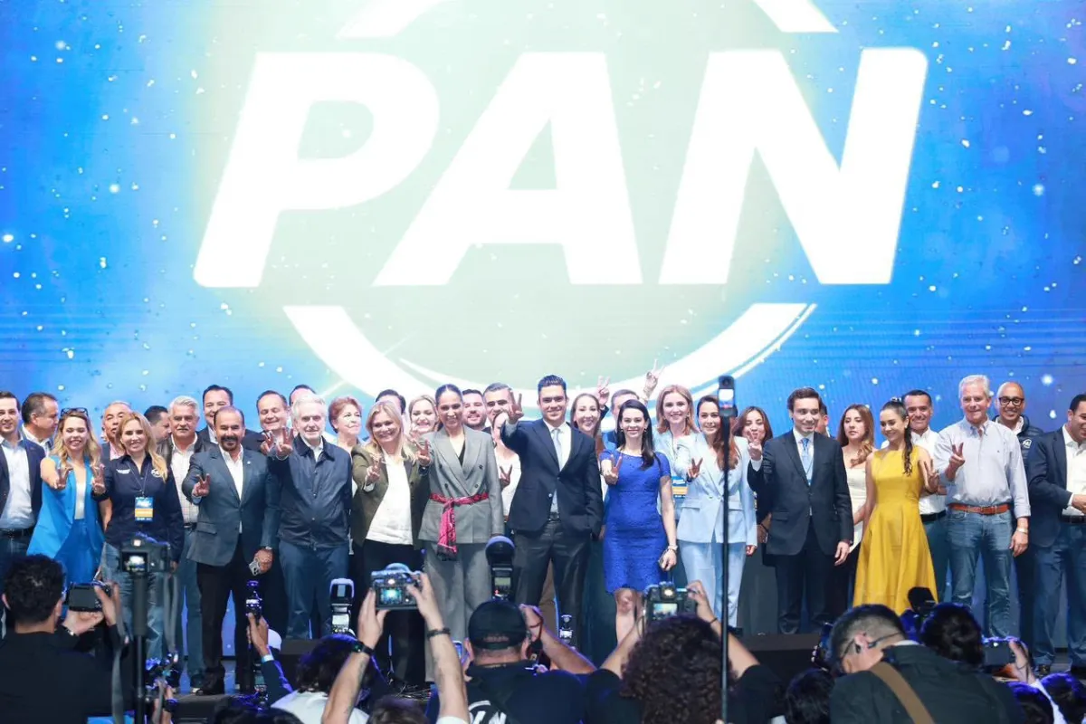 PAN propone 100 "Soluciones para México": incluye “megaprisión” para narcopolíticos 