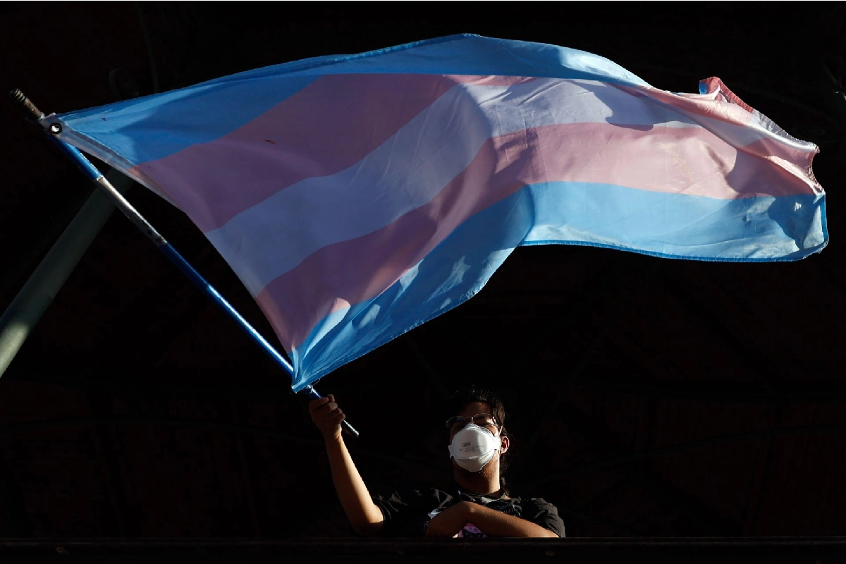 Personas trans y no binarias se atrincheran en Segob