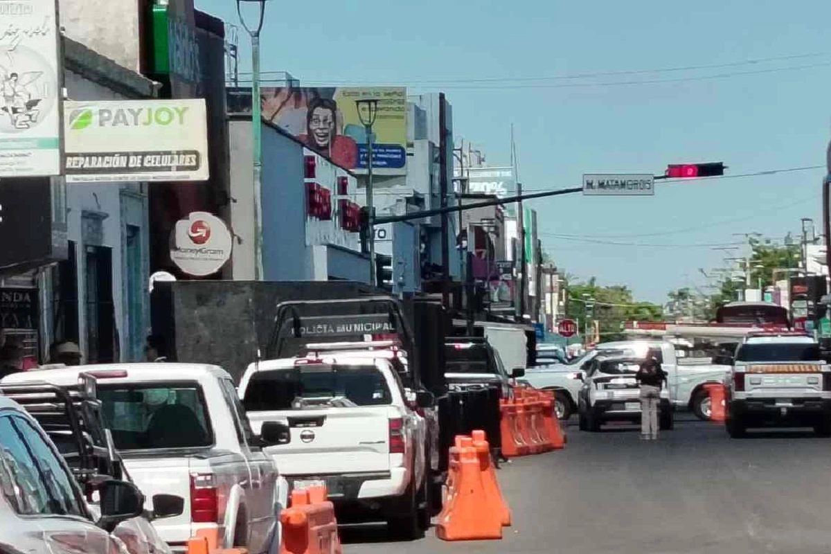 Retiran transformador de Waldo's en Hermosillo para nuevos peritajes por incendio que dejó 24 muertos 