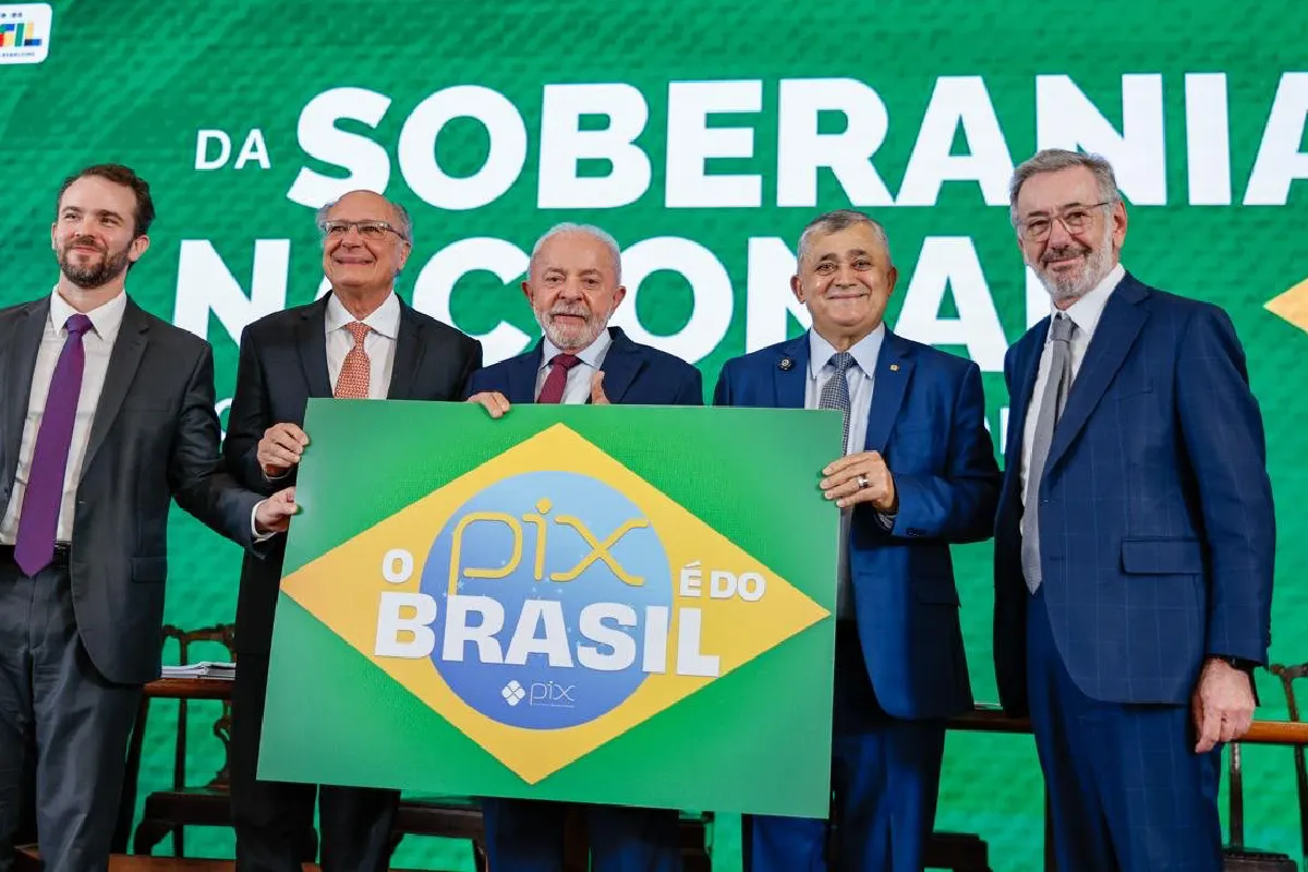 Sheinbaum y Lula alistan acuerdo entre Pemex y Petrobras; reafirman defensa por injerencia a Cuba