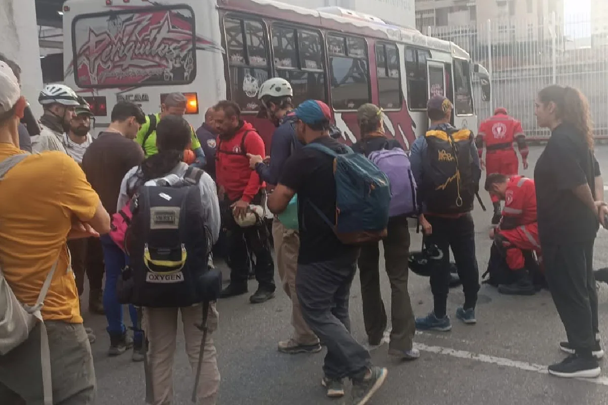 Los brigadistas viajaron a Venezuela para ayudar en labores de rescate. Foto: Topos Tlatelolco