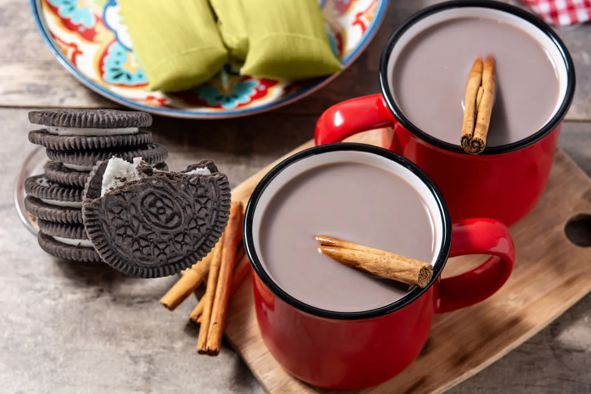 receta atole de galletas sándwich