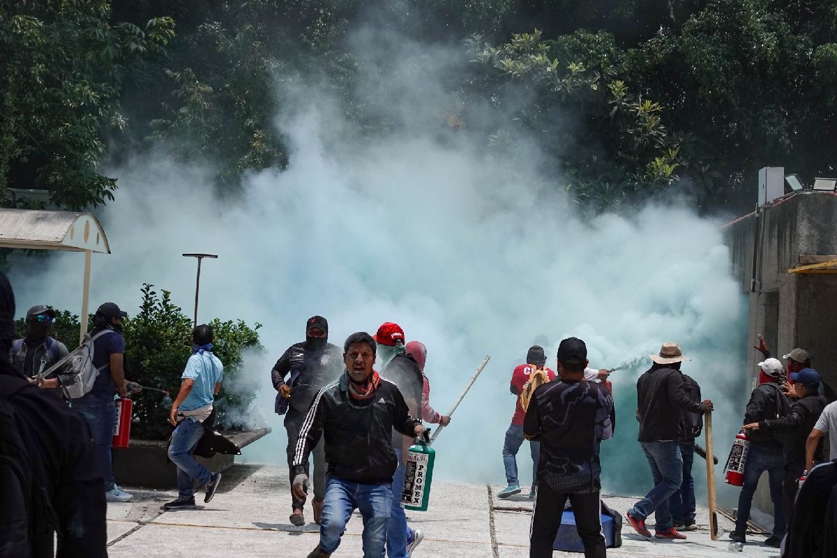 La movilización para exigir que se cumplan sus demandas no se quedó en la Ciudad de México