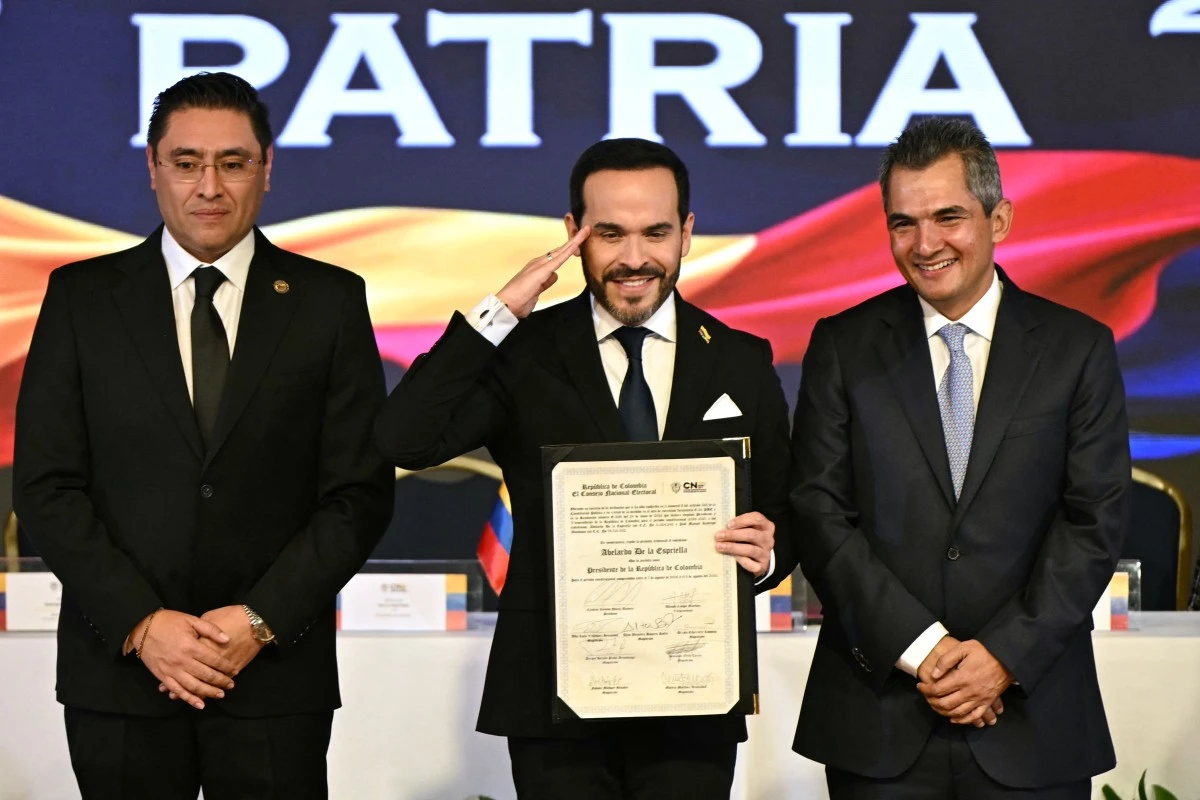 Colombia: oposición llama a resistencia civil contra el presidente electo por no desligarse de EU y amenazar a Petro