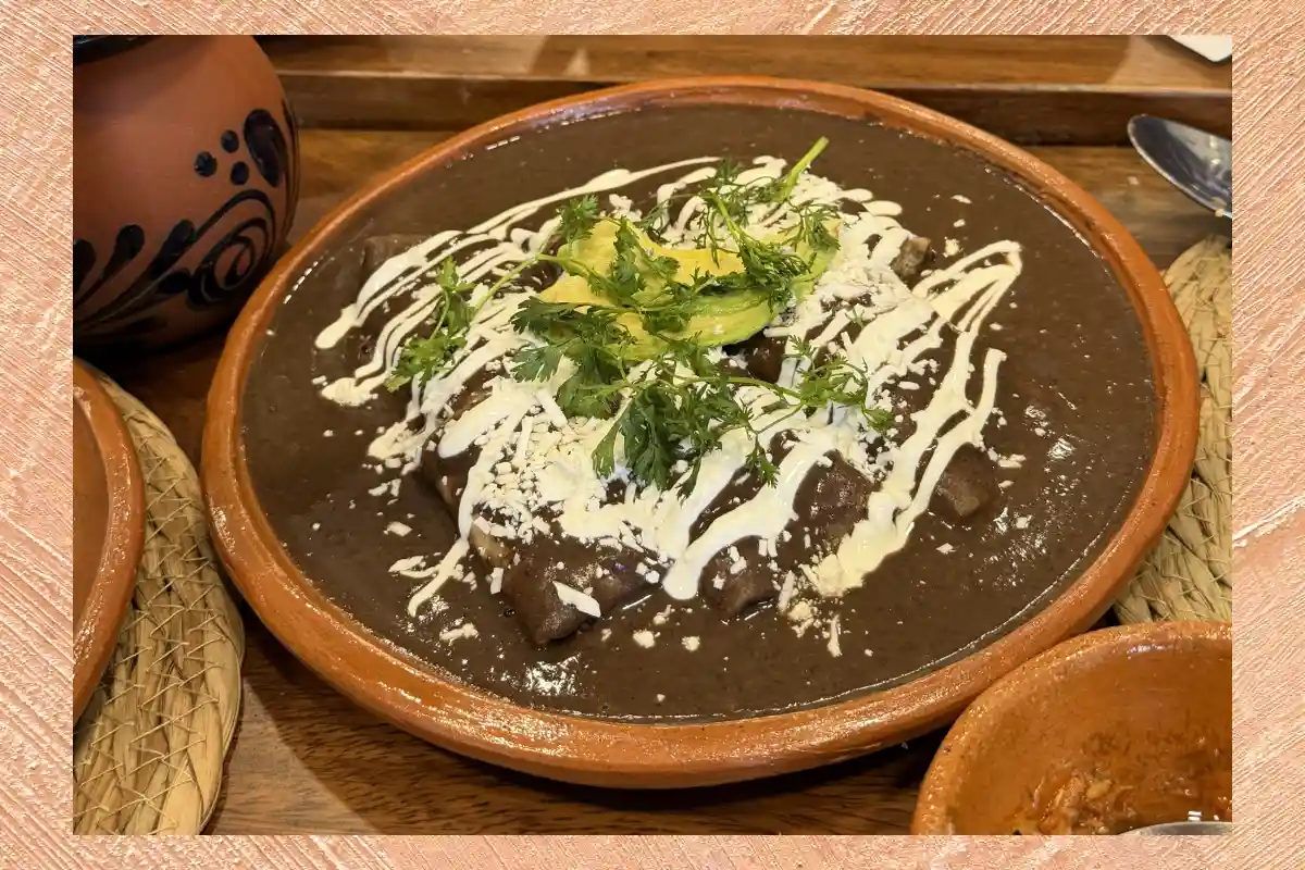 enfrijoladas con frijoles colados