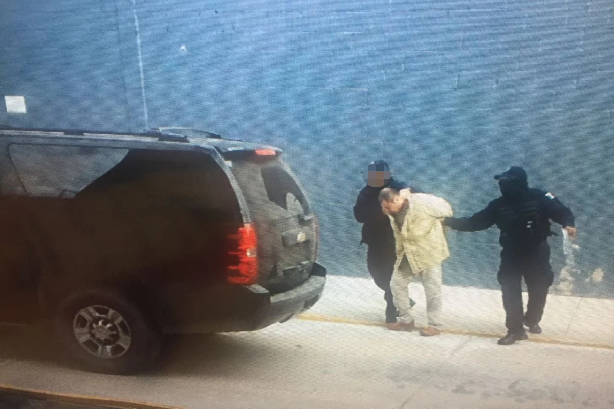 En nuevas cartas, "El Chapo" pide revisar su condena con base en la Constitución de EU y regresar a México