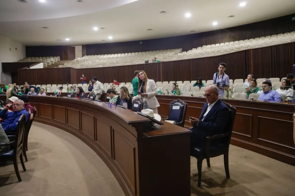 El encuentro se llevó a cabo en las instalaciones de la Secretaría de Seguridad Pública de Sinaloa.