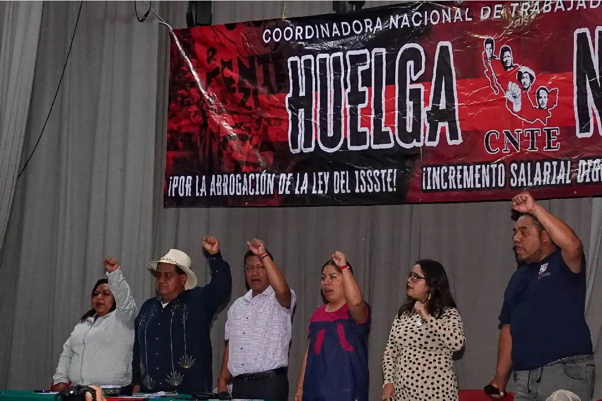 “Hacemos un exhorto a concluir esta protesta”: llama gobierno a la CNTE; magisterio anuncia más movilizaciones