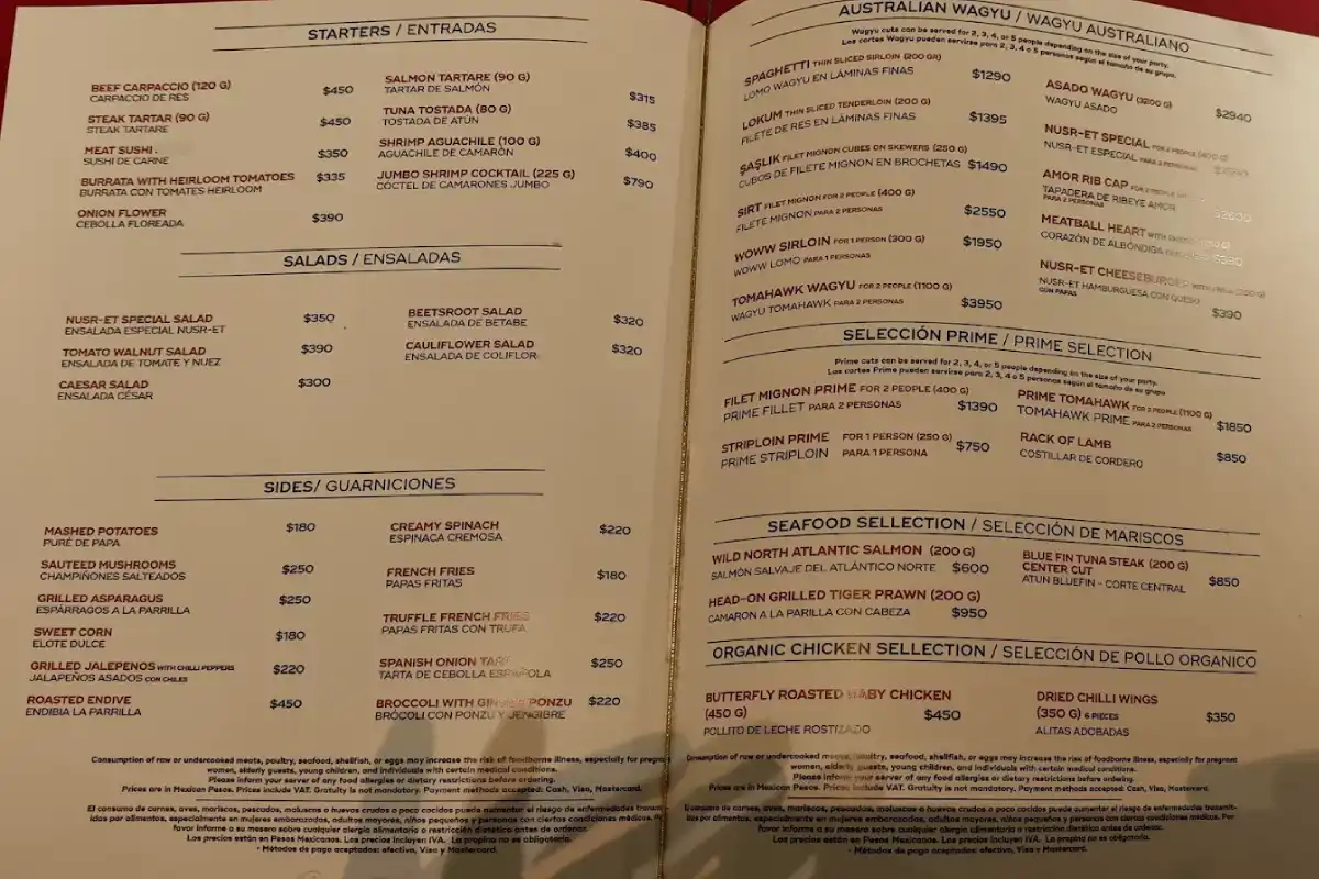 Menú de un restaurante con precios y platillos