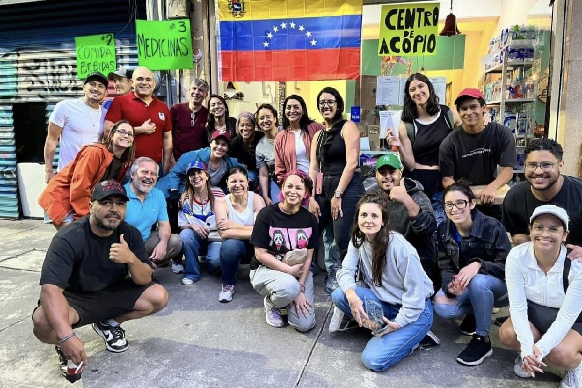La comunidad venezolana radicada en México organiza centros de acopio para enviar ayuda humanitaria a Venezuela