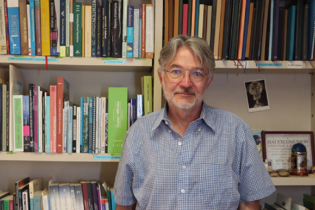 Luis Zambrano González, investigador del Instituto de Biología de la UNAM