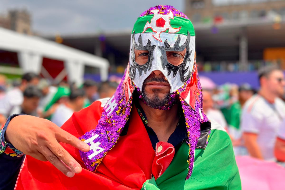 La afición atravesó la ciudad para llegar a lo que se anunciaba como una fiesta