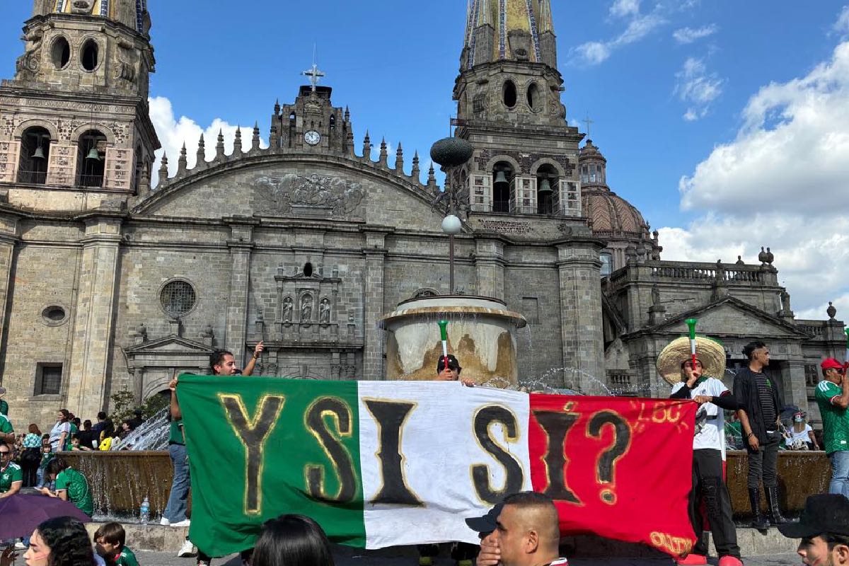 Familias y colectivos recordaron a los visitantes que “México es campeón en desaparición”