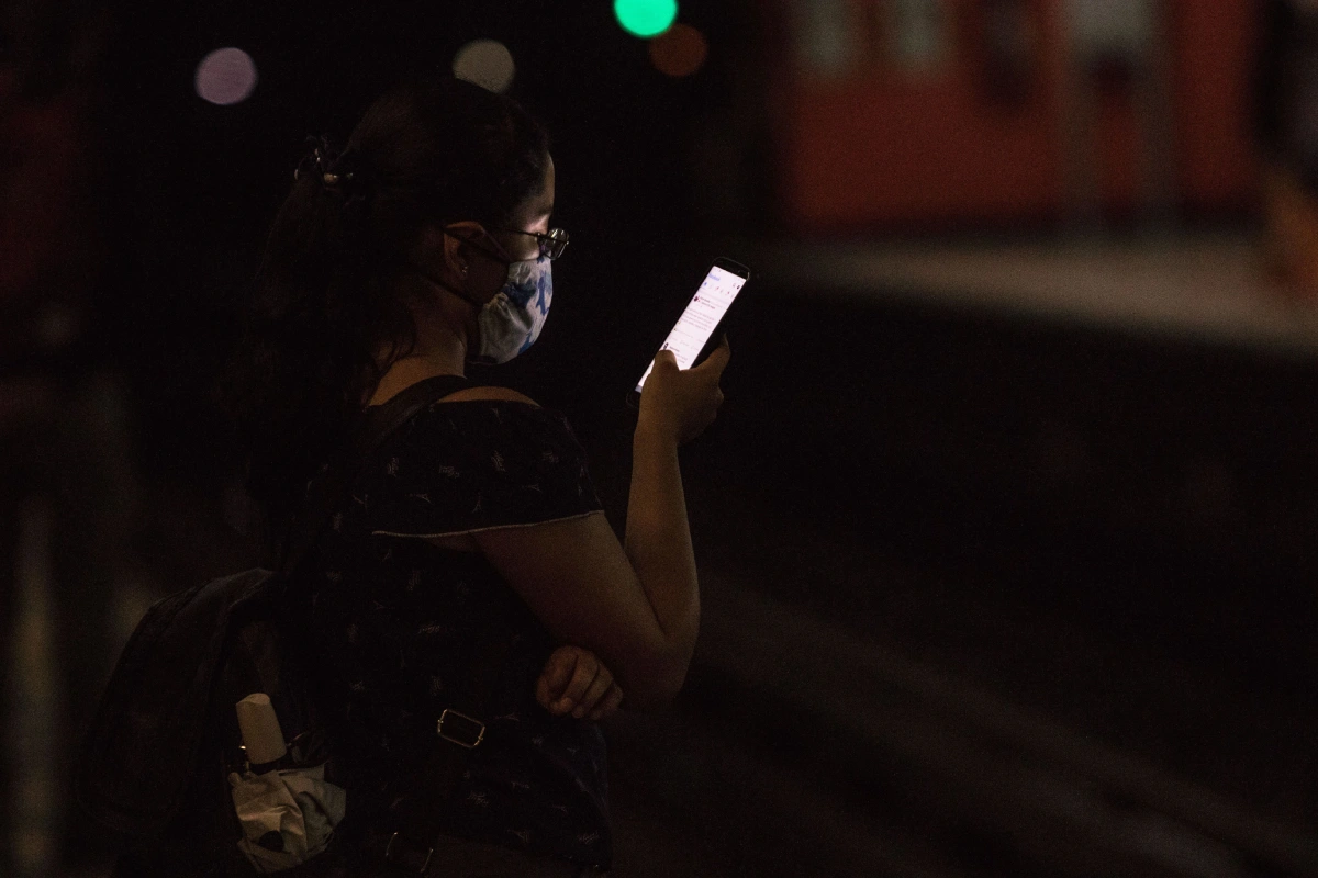 Uso de redes sociales.