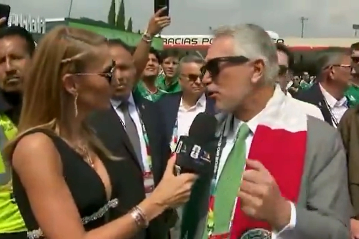 Salinas Pliego aprovecha transmisión de TV Azteca en el Mundial para lanzar críticas al gobierno; lo insultan al llegar al estadio