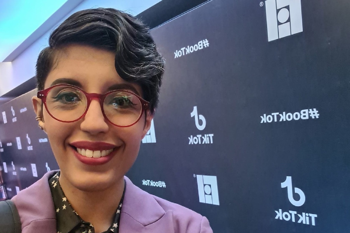 La demora, considera Angie Contreras, da tiempo a las autoridades para ponerse “más creativas” en la obstaculización del derecho a la salud
