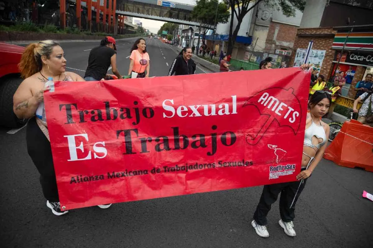 Trabajadoras sexuales protestan en Tlalpan; exigen apoyo emergente por afectaciones de ciclovía